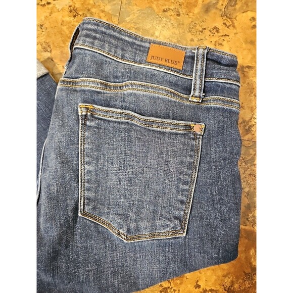 Judy‎ Blue Shorts Womens 15/32 Blue Jeans Mid Rise  Cuffed Skinny Fit (A216) - Picture 1 of 8